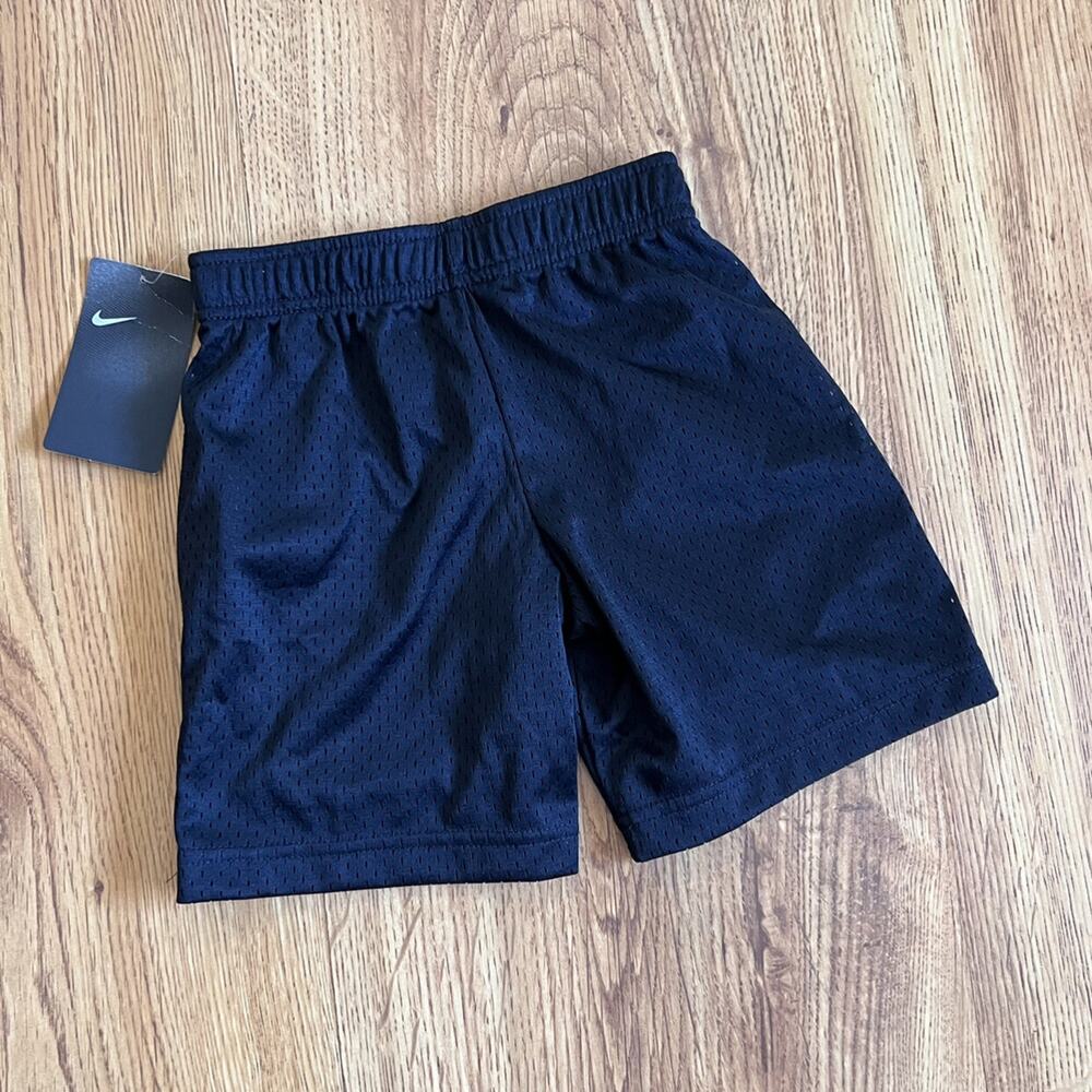 NEW Nike Black Mesh Athletic Shorts - Picture 7 of 8